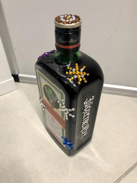 Jägermeister SPECIAL BLING - BLING Unikat mit Strasssteinen verziert 70 cl / 35 % Deutschland