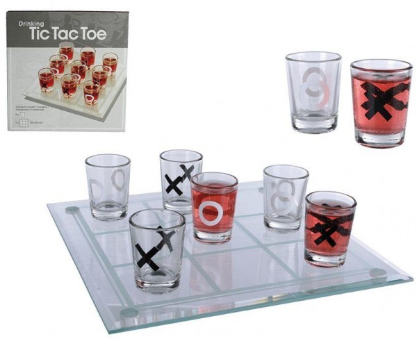 Trinkspiel TIC TAC TOE mit 9 Gläsern by out of the blue