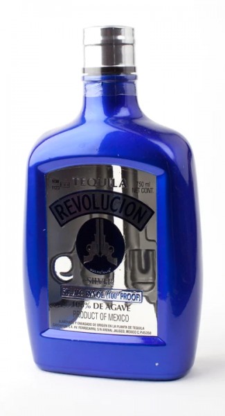Tequila REVOLUCION 100 % Agave 70 cl / 50 % Mexiko